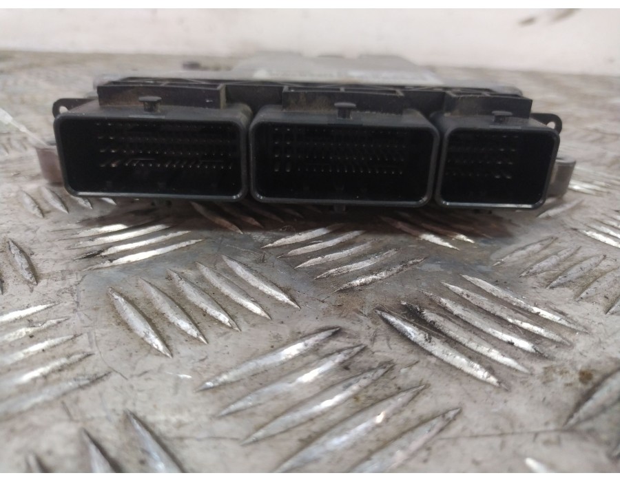Recambio de centralita motor uce para renault clio iv (bh_) 1.5 dci 90 referencia OEM IAM 0281019148  