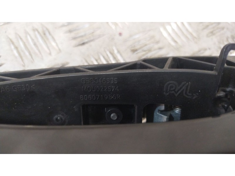 Recambio de maneta exterior delantera izquierda para mitsubishi asx (vsx_, vse_) 1.0 (vsxg0) referencia OEM IAM 806071986R  