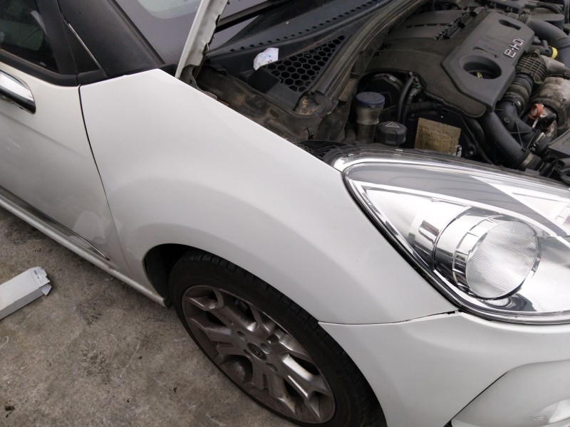 Recambio de aleta delantera derecha para citroën ds3 (sa_) 1.6 hdi 90 referencia OEM IAM 7841Z7  