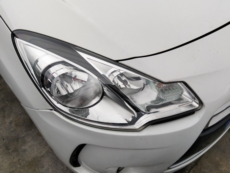 Recambio de faro derecho para citroën ds3 (sa_) 1.6 hdi 90 referencia OEM IAM 1606930680  