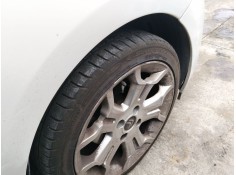 Recambio de paso de rueda delantero derecho para citroën ds3 (sa_) 1.6 hdi 90 referencia OEM IAM 7136KA  