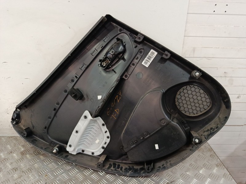 Recambio de guarnecido puerta trasera derecha para renault clio iv (bh_) 0.9 tce 90 referencia OEM IAM 829A03437R  