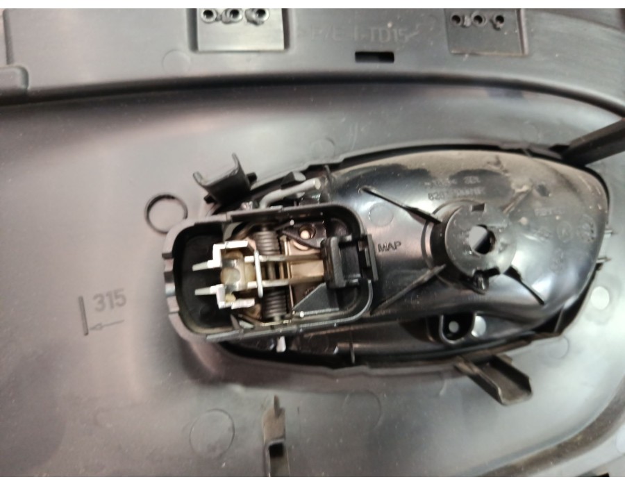Recambio de guarnecido puerta trasera derecha para renault clio iv (bh_) 0.9 tce 90 referencia OEM IAM 829A03437R  