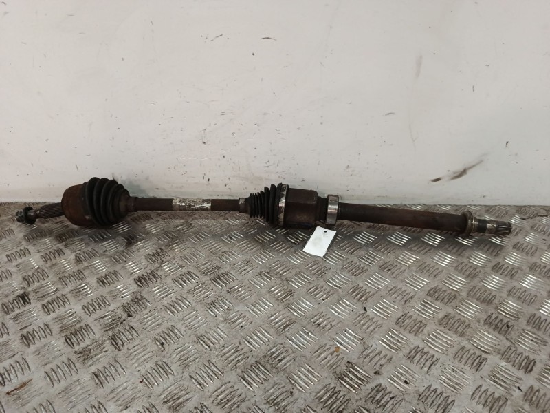 Recambio de transmision delantera derecha para renault megane iii berlina 5 p referencia OEM IAM 391007843R  