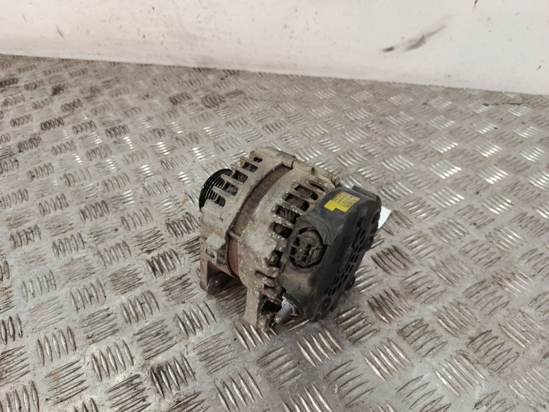 Recambio de alternador para hyundai ix35 (lm, el, elh) 1.7 crdi referencia OEM IAM 373002A850  