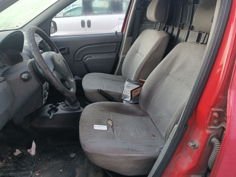 dacia logan express (fs_) del año 2010