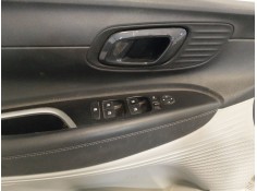 Recambio de guarnecido puerta delantera izquierda para hyundai i20 iii (bc3, bi3) 1.0 t-gdi referencia OEM IAM 82370Q000   2