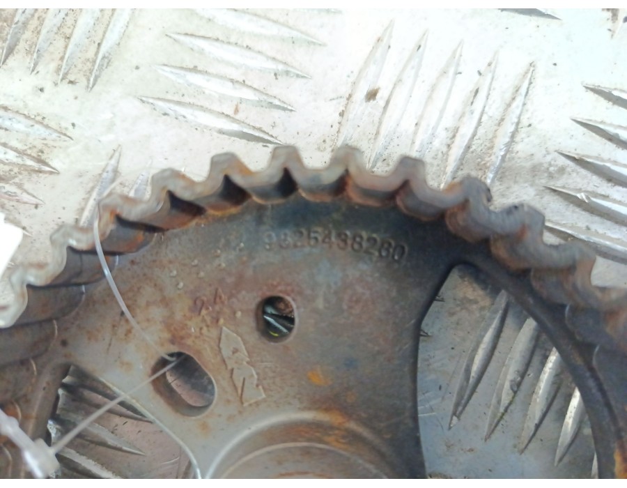 Recambio de polea arbol levas para citroën spacetourer autobús (v_) 2.0 bluehdi 180 referencia OEM IAM 9825438280  