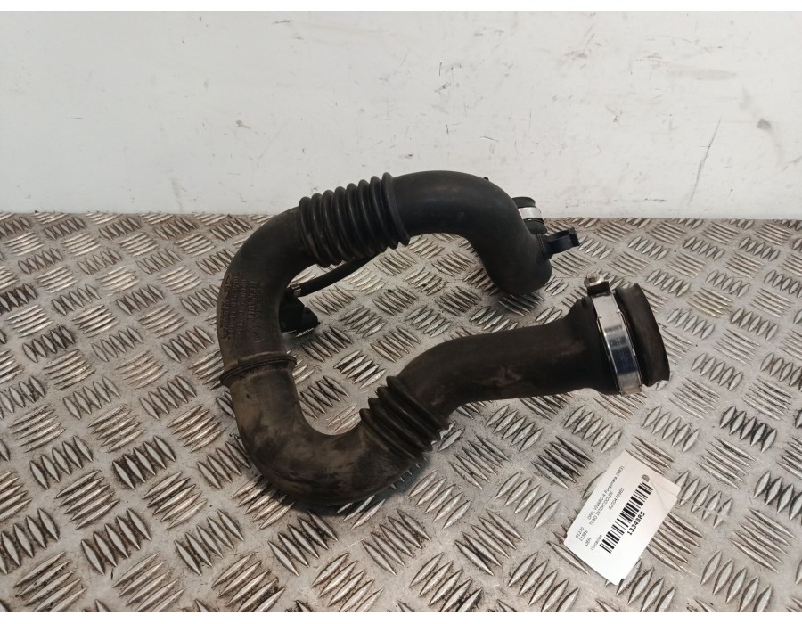 Recambio de tubo intercooler para opel vivaro a furgoneta (x83) 2.0 cdti (f7) referencia OEM IAM 8200470985 93856622 
