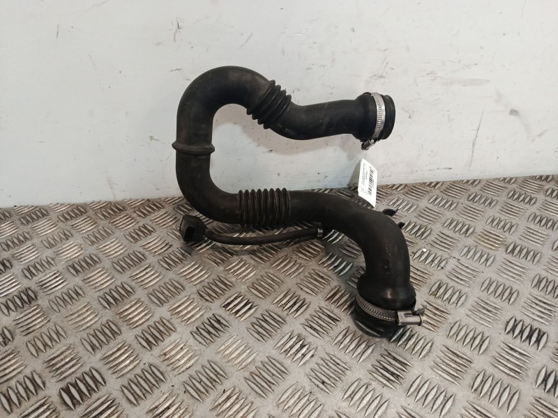 Recambio de tubo intercooler para opel vivaro a furgoneta (x83) 2.0 cdti (f7) referencia OEM IAM 8200470985 93856622 