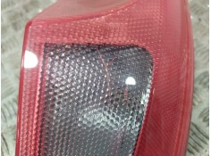 Recambio de piloto trasero derecho para fiat punto (188_) 1.9 jtd referencia OEM IAM 46817803   2