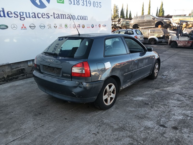 audi a3 (8l1) del año 2002