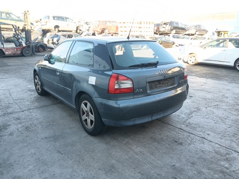 audi a3 (8l1) del año 2002