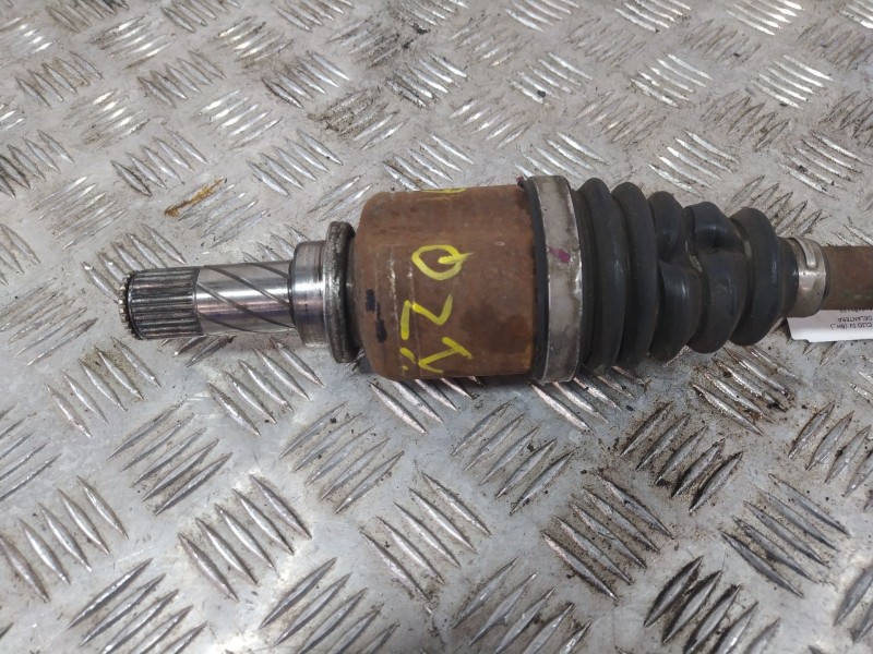 Recambio de transmision delantera izquierda para renault clio iv (bh_) 1.5 dci 90 referencia OEM IAM 391010115R 391019516R 