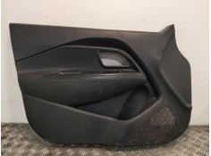 Recambio de guarnecido puerta delantera izquierda para kia rio iii (ub) 1.25 cvvt referencia OEM IAM 823301W010  
