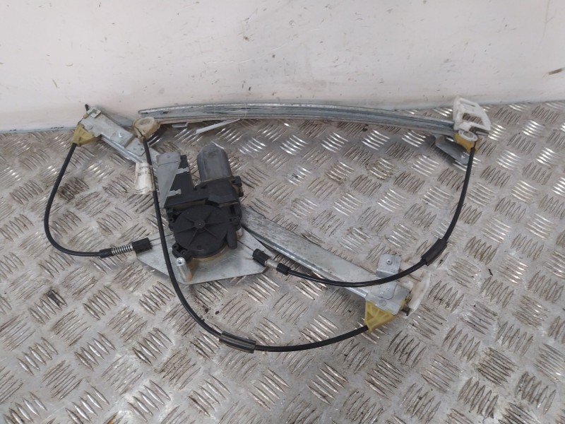 Recambio de elevalunas delantero derecho para citroën xsara (n1) 1.6 16v referencia OEM IAM 400595  