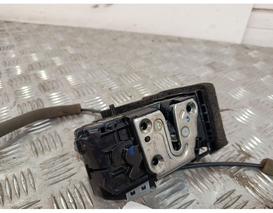 Recambio de cerradura puerta trasera izquierda para nissan qashqai ii (j11, j11_) 1.6 dci referencia OEM IAM 82501JD900  