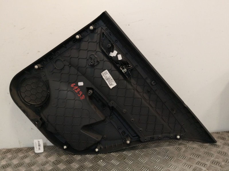 Recambio de guarnecido puerta trasera izquierda para skoda fabia iii (nj3) 1.0 referencia OEM IAM 6V6867023F  