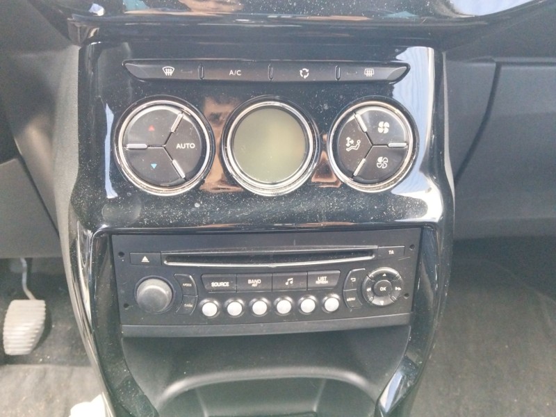 Recambio de mando climatizador para citroën ds3 (sa_) 1.6 hdi 90 referencia OEM IAM 96831720XT  