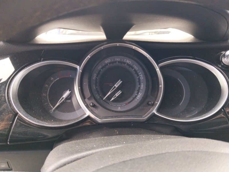 Recambio de cuadro instrumentos para citroën ds3 (sa_) 1.6 hdi 90 referencia OEM IAM 98041359XT  