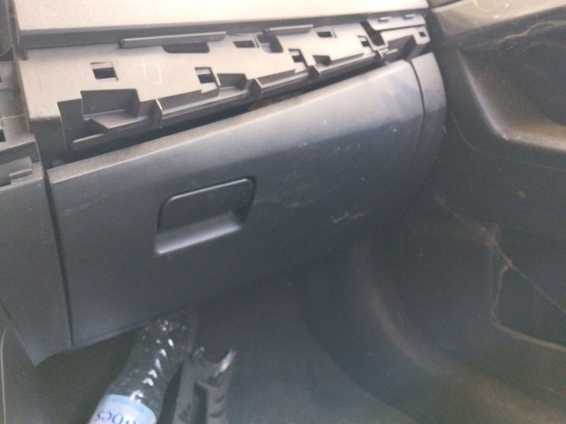 Recambio de guantera para mitsubishi lancer viii (cy_a, cz_a) 1.8 (cy3a, cy6a) referencia OEM IAM 8006A119XA  