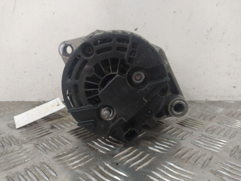 Recambio de alternador para opel zafira / zafira family b (a05) 1.9 cdti (m75) referencia OEM IAM 0124425058  