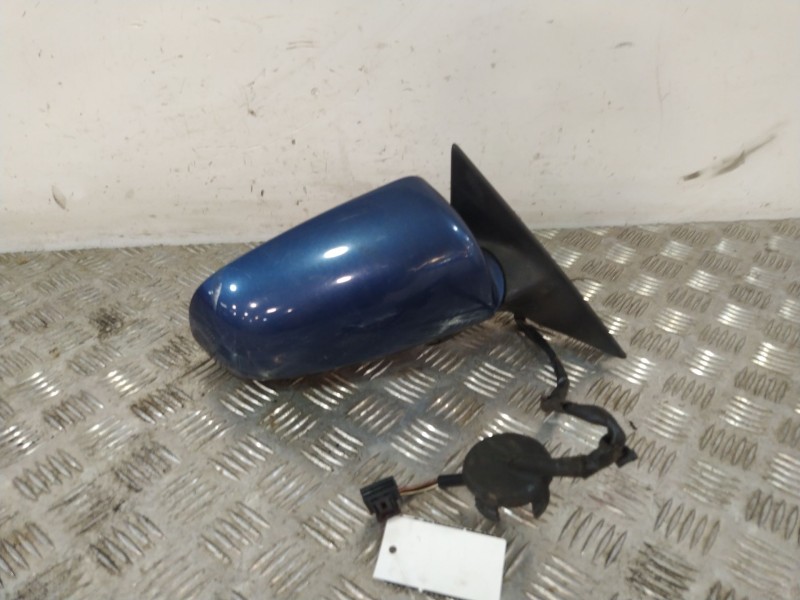 Recambio de retrovisor derecho para audi a3 (8p1) 1.9 tdi referencia OEM IAM 8P1858532K  
