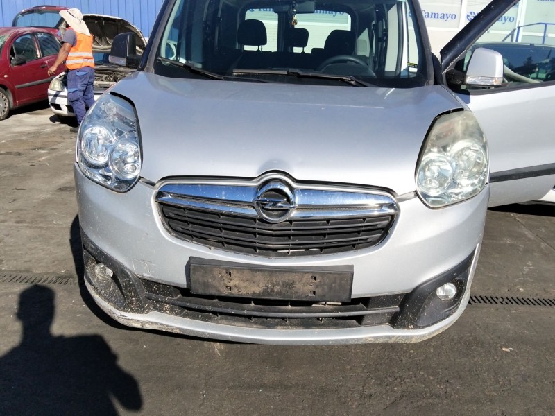 Recambio de paragolpes delantero para opel combo furgón/monospace (x12) 1.3 cdti (b05) referencia OEM IAM 95513001  