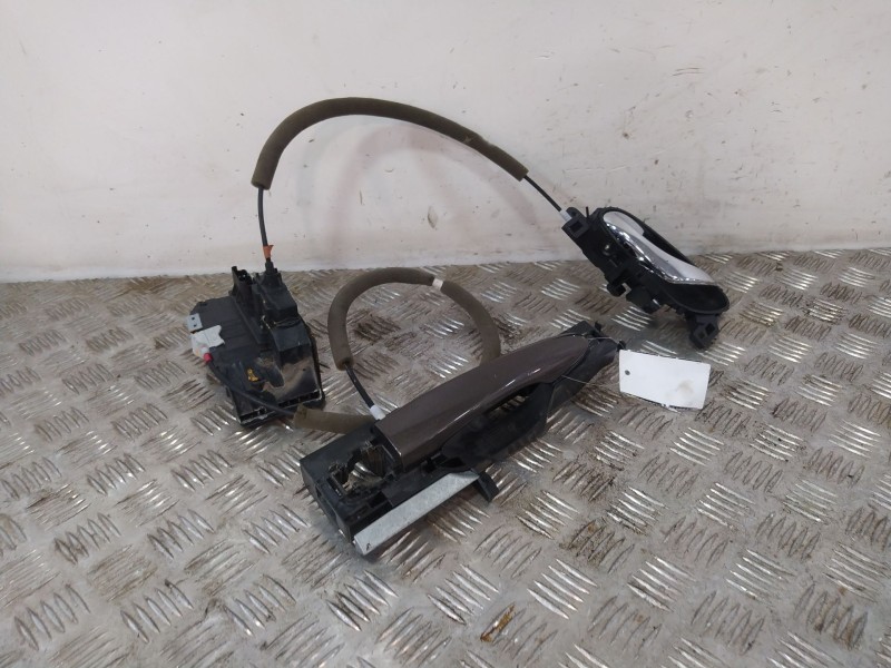 Recambio de cerradura puerta delantera izquierda para nissan qashqai ii (j11, j11_) 1.6 dci referencia OEM IAM 805014EA0A  