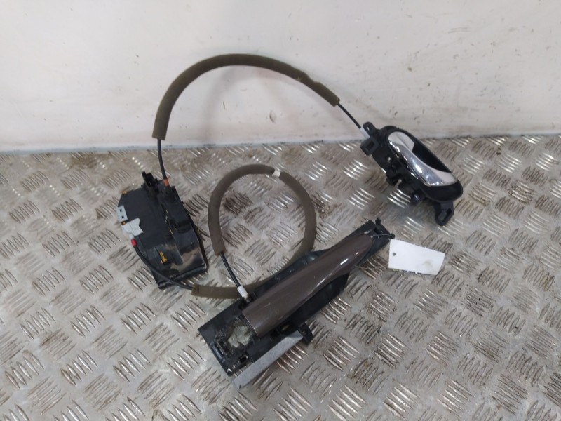 Recambio de cerradura puerta delantera izquierda para nissan qashqai ii (j11, j11_) 1.6 dci referencia OEM IAM 805014EA0A  