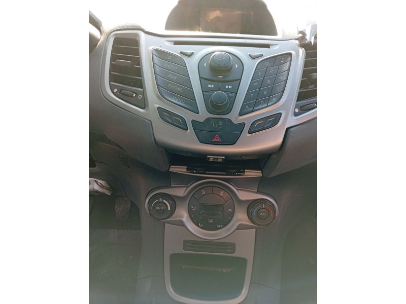 Recambio de mando climatizador para ford fiesta vi (cb1, ccn) 1.25 referencia OEM IAM 8A6T18C612AL  