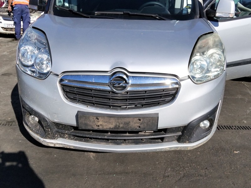 Recambio de refuerzo paragolpes delantero para opel combo furgón/monospace (x12) 1.3 cdti (b05) referencia OEM IAM 95516336  