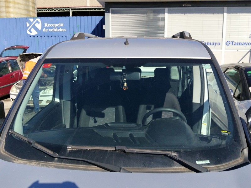 Recambio de parabrisas para opel combo furgón/monospace (x12) 1.3 cdti (b05) referencia OEM IAM 95519098  