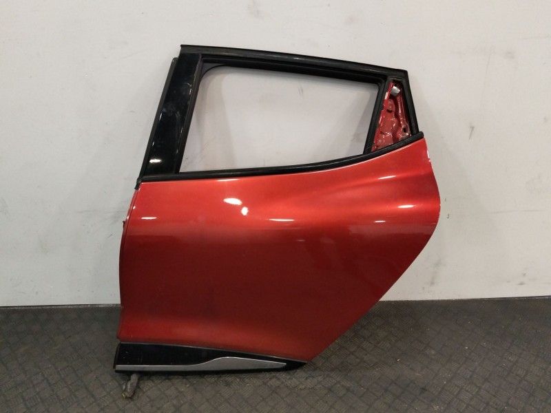 Recambio de puerta trasera izquierda para renault clio iv (bh_) 1.5 dci 90 referencia OEM IAM 821016892R  