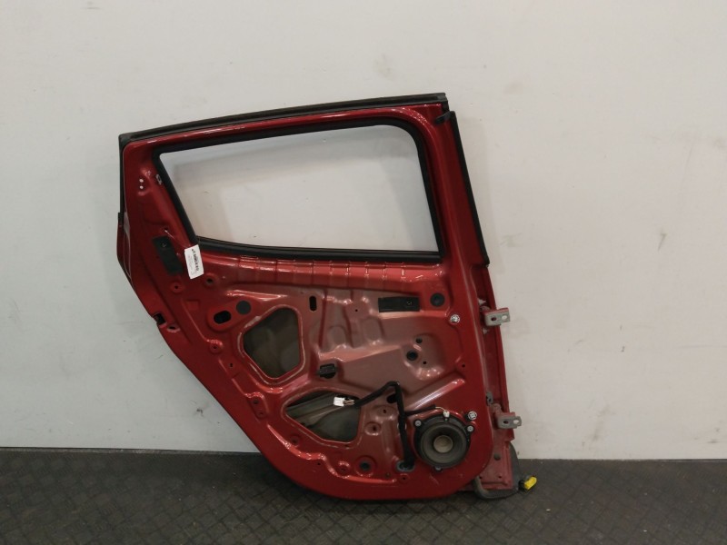 Recambio de puerta trasera izquierda para renault clio iv (bh_) 1.5 dci 90 referencia OEM IAM 821016892R  