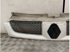 Recambio de rejilla delantera para renault trafic ii autobús (jl) 2.5 dci 135 (jl0d) referencia OEM IAM 8200204450   2