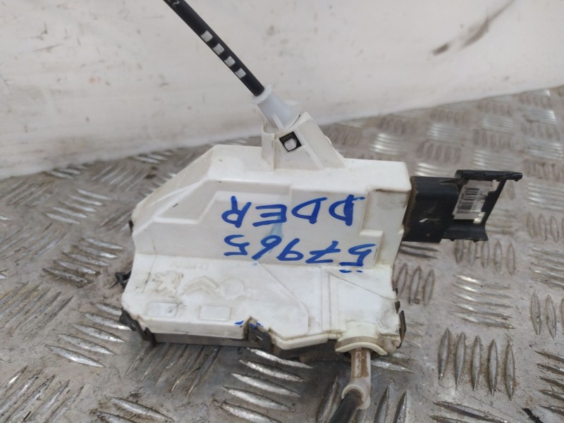 Recambio de cerradura puerta delantera derecha para citroën xsara berlina referencia OEM IAM CPDDCX05  