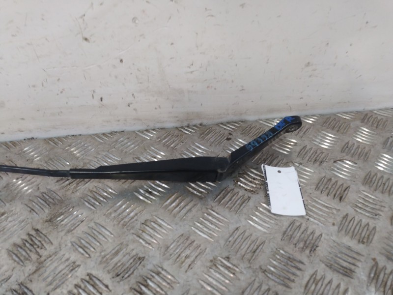 Recambio de brazo limpia delantero derecho para peugeot 508 sw i (8e_) 2.0 hdi referencia OEM IAM 3392125879R  