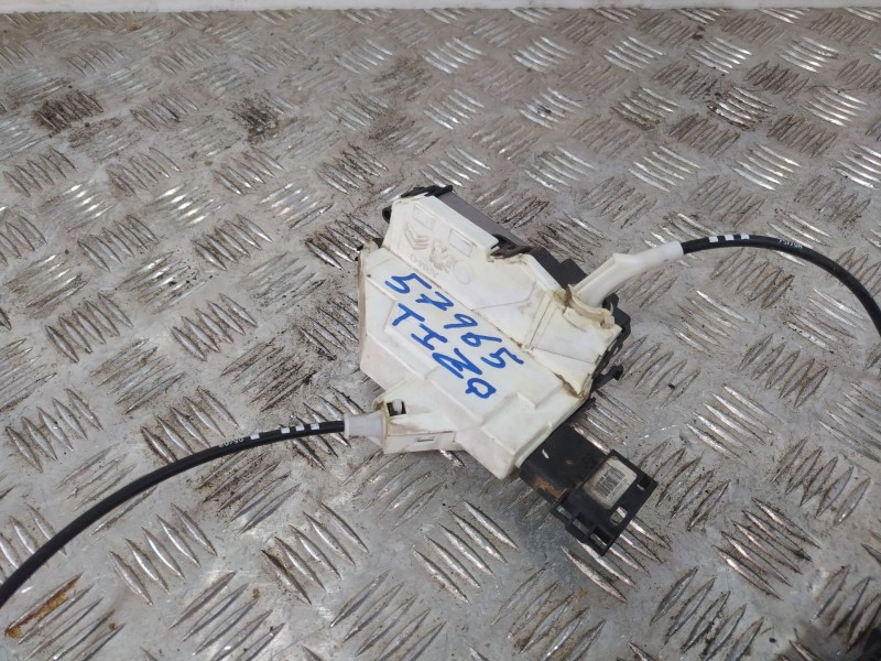 Recambio de cerradura puerta trasera izquierda para peugeot 308 sw referencia OEM IAM A01453  