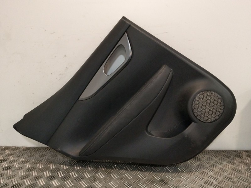 Recambio de guarnecido puerta trasera derecha para nissan qashqai ii (j11, j11_) 1.6 dci referencia OEM IAM 829234EA1A  