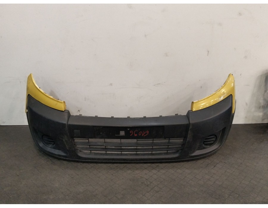 Recambio de paragolpes delantero para peugeot expert furgoneta (vf3a_, vf3u_, vf3x_) 2.0 hdi 120 referencia OEM IAM 7401FQ  