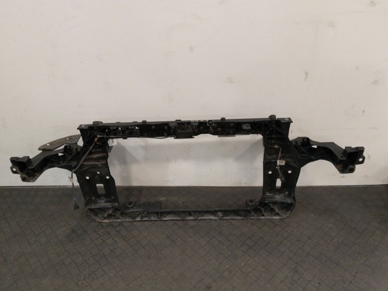 Recambio de panel frontal para hyundai ix35 (lm, el, elh) 1.6 referencia OEM IAM 641102Y000  