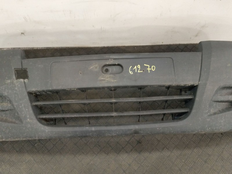 Recambio de paragolpes delantero para opel vivaro a furgoneta (x83) 2.0 cdti (f7) referencia OEM IAM 93855609  