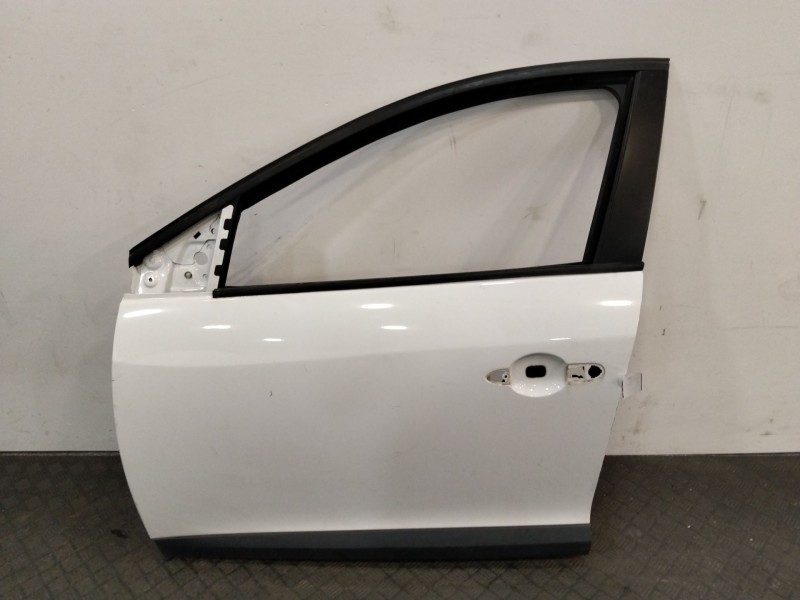 Recambio de puerta delantera izquierda para renault megane iii berlina 5 p referencia OEM IAM 7703074596 f4rl8 