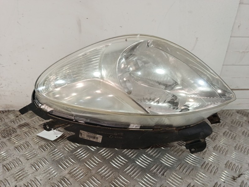 Recambio de faro izquierdo para citroën xsara picasso referencia OEM IAM 9649557480  