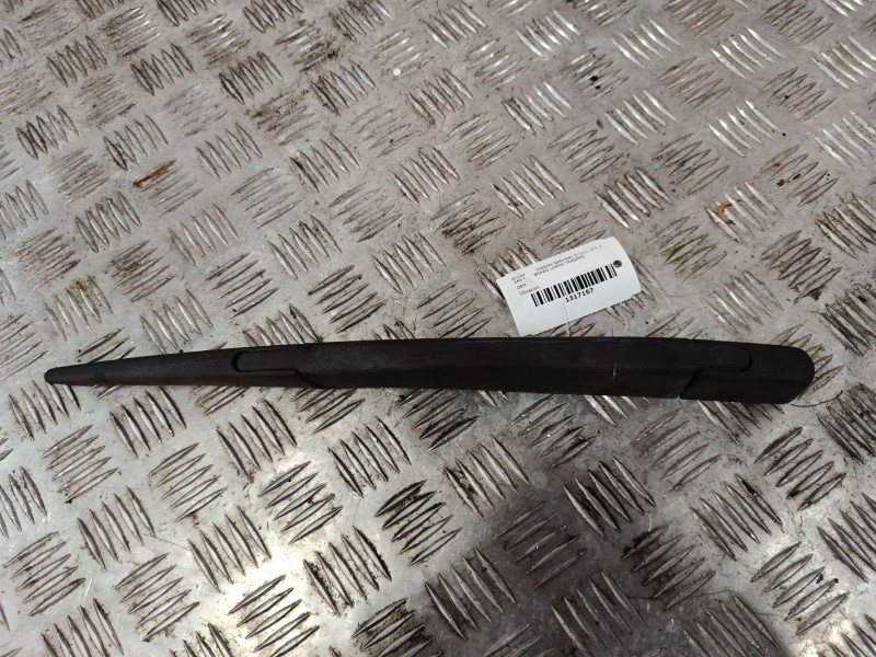 Recambio de brazo limpia trasero para nissan qashqai ii (j11, j11_) 1.2 dig-t referencia OEM IAM   