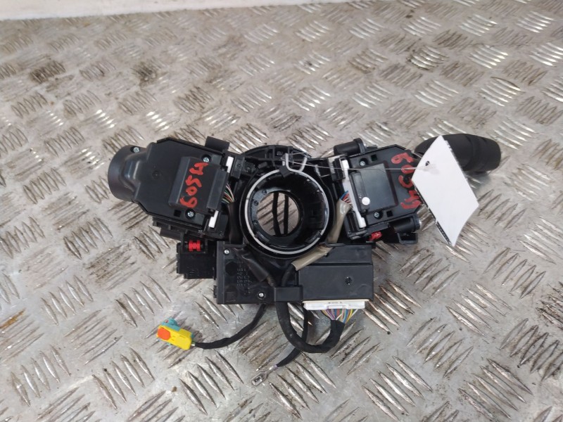Recambio de mando multifuncion para toyota rav 4 v (_a5_, _h5_) 2.0 (mxaa52) referencia OEM IAM 8924550040  