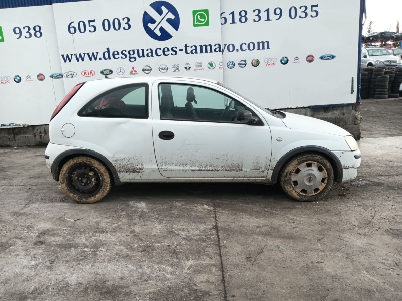 opel corsa c (x01) del año 2006
