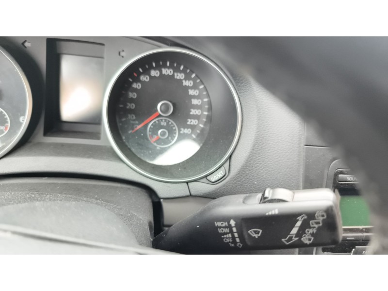 Recambio de mando multifuncion para volkswagen golf vi (5k1) 1.6 tdi referencia OEM IAM   