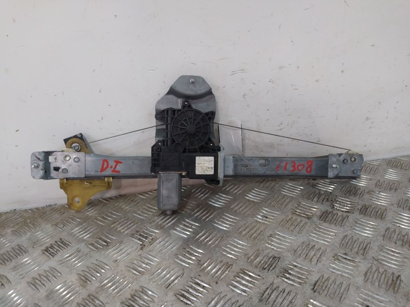Recambio de elevalunas delantero izquierdo para renault clio iv (bh_) 1.5 dci 90 referencia OEM IAM 807213867R  